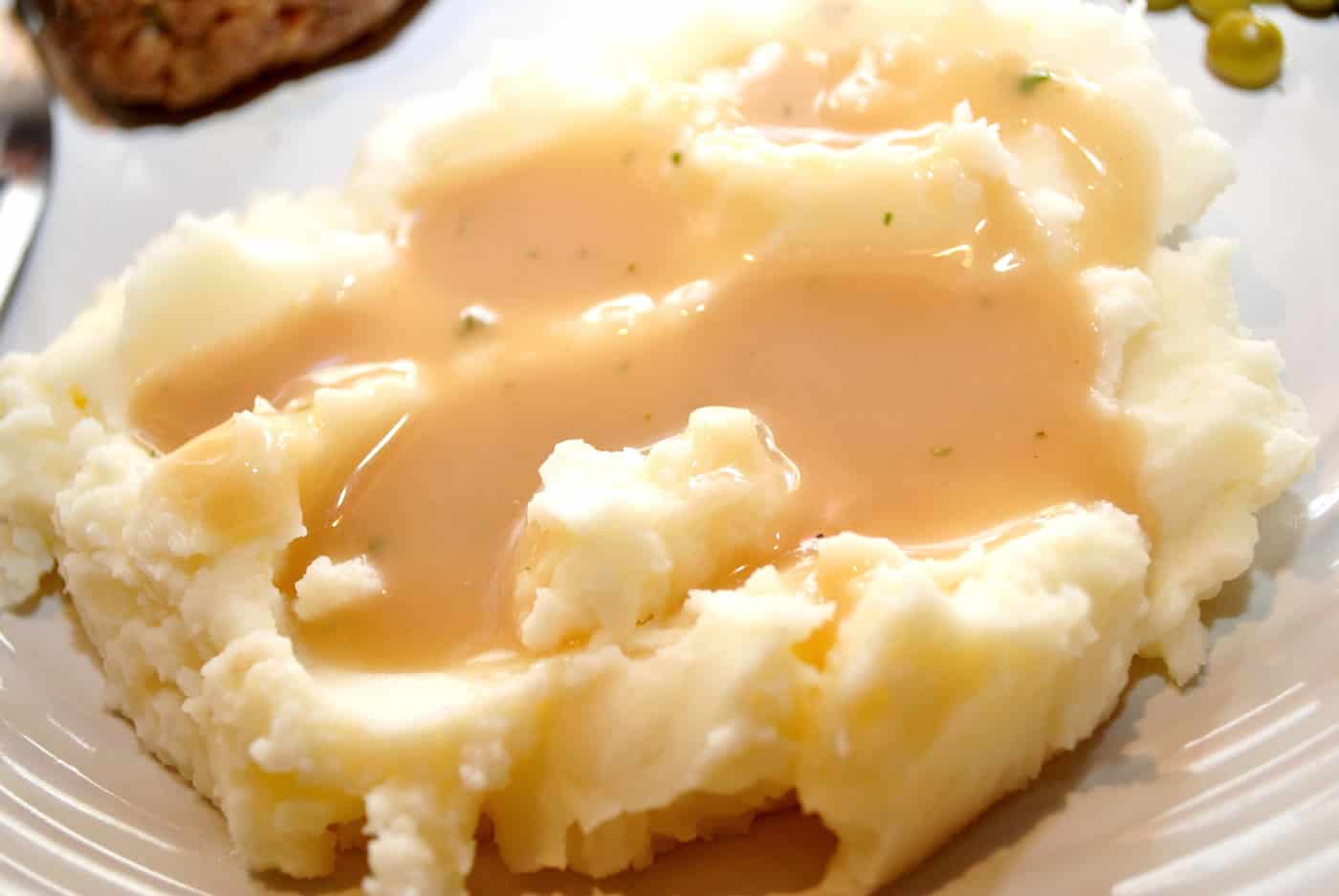 Can Dogs Eat Mashed Potatoes with Gravy